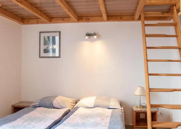 Panska Chlum u Trebone